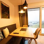 Wally Berg-appartements 4* Цамс