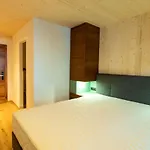 Wally Berg-appartements Апарт-отель Цамс
