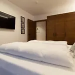 Wally Berg-appartements 公寓式酒店