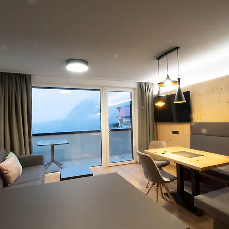 Wally Berg-appartements 3* Zams