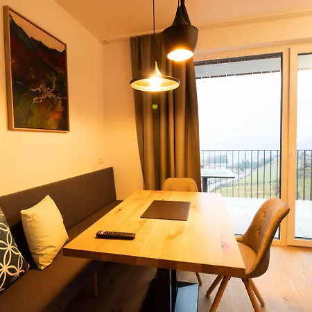 Wally Berg-appartements 4* Zams