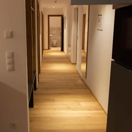 Wally Berg-appartements 3* Zams