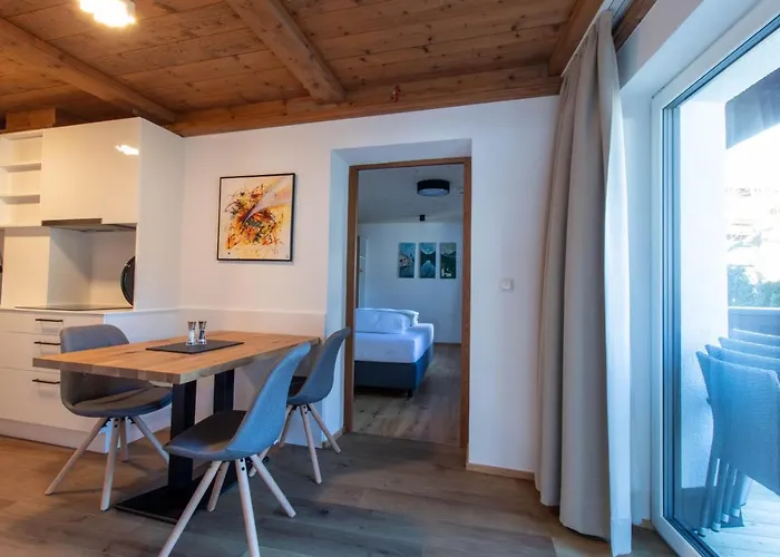 Hotel apartamentowy Wally Berg-appartements Zams