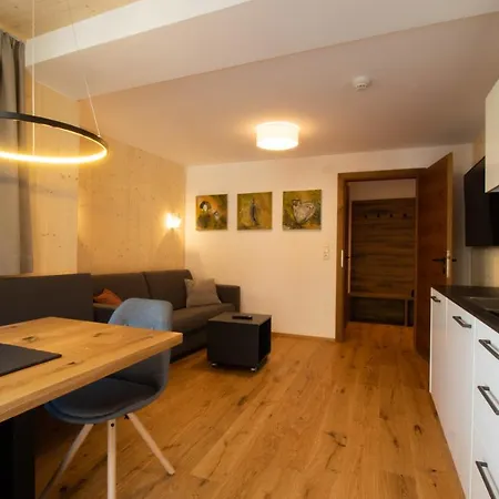 Wally Berg-appartements Lejlighedshotel Zams